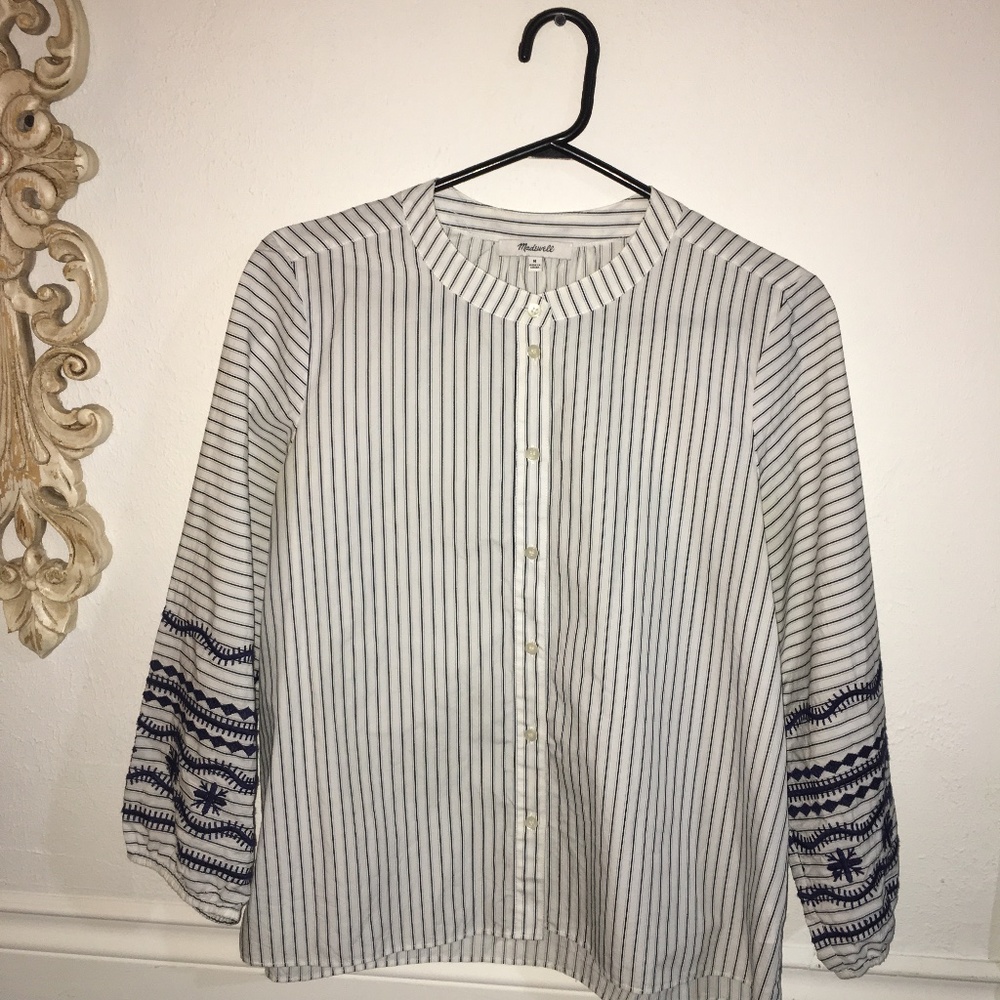 Madewell button up  embroidered 3/4 sleeve  top